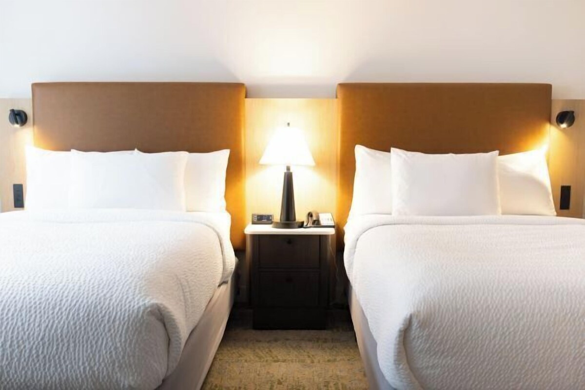 In-room safe, blackout drapes, iron/ironing board (on request)