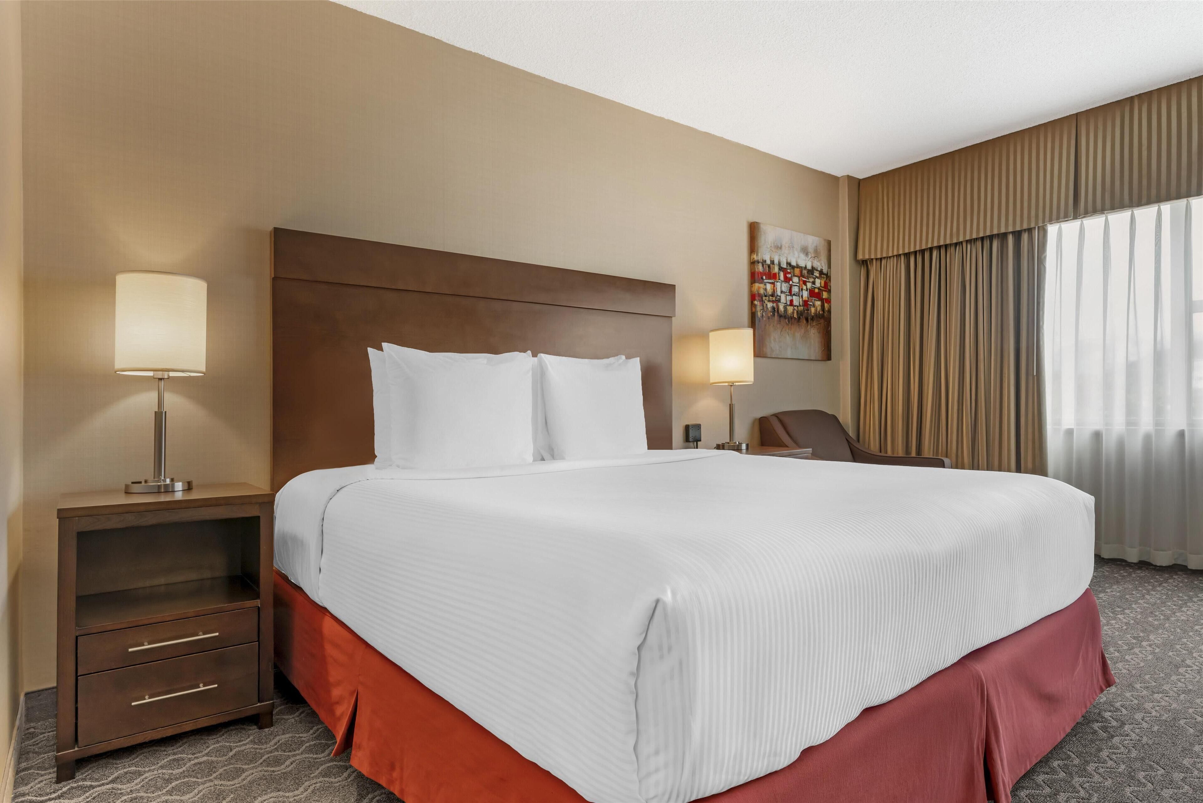 In-room safe, desk, blackout drapes, soundproofing