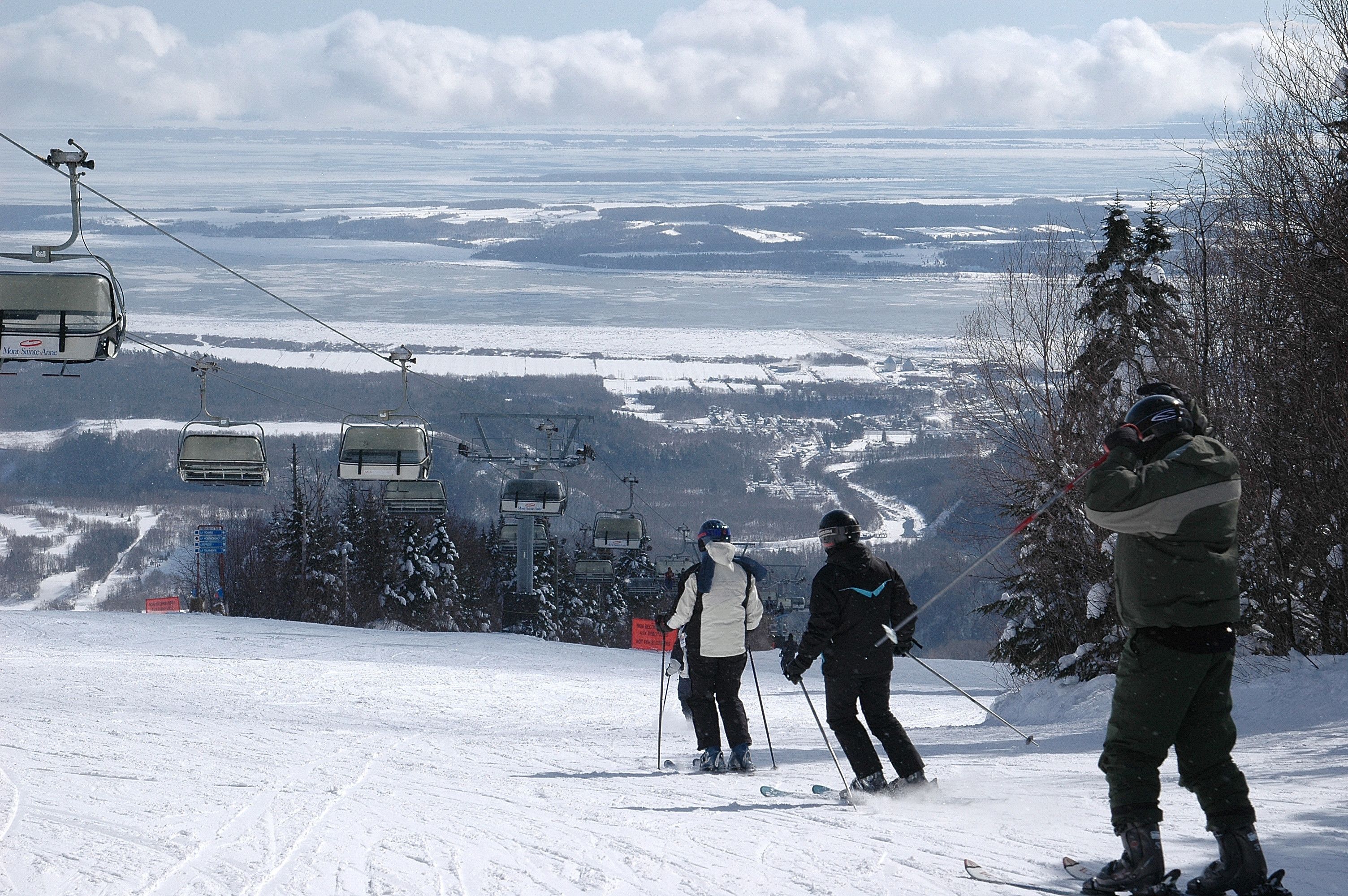 Photo - Hotel Ambassadeur et Suites