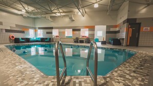 Indoor pool - Prince Albert Inn (Prince Albert)