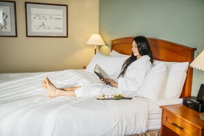 Habitación Deluxe, 1 cama de matrimonio | 1 dormitorio, caja fuerte, escritorio