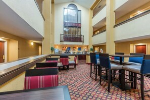 Free daily on-the-go breakfast  - Comfort Inn & Suites Jasper Hwy 78 West (Jasper)