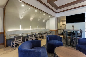 Lobby - Hyatt Place Phoenix -North (Phoenix)
