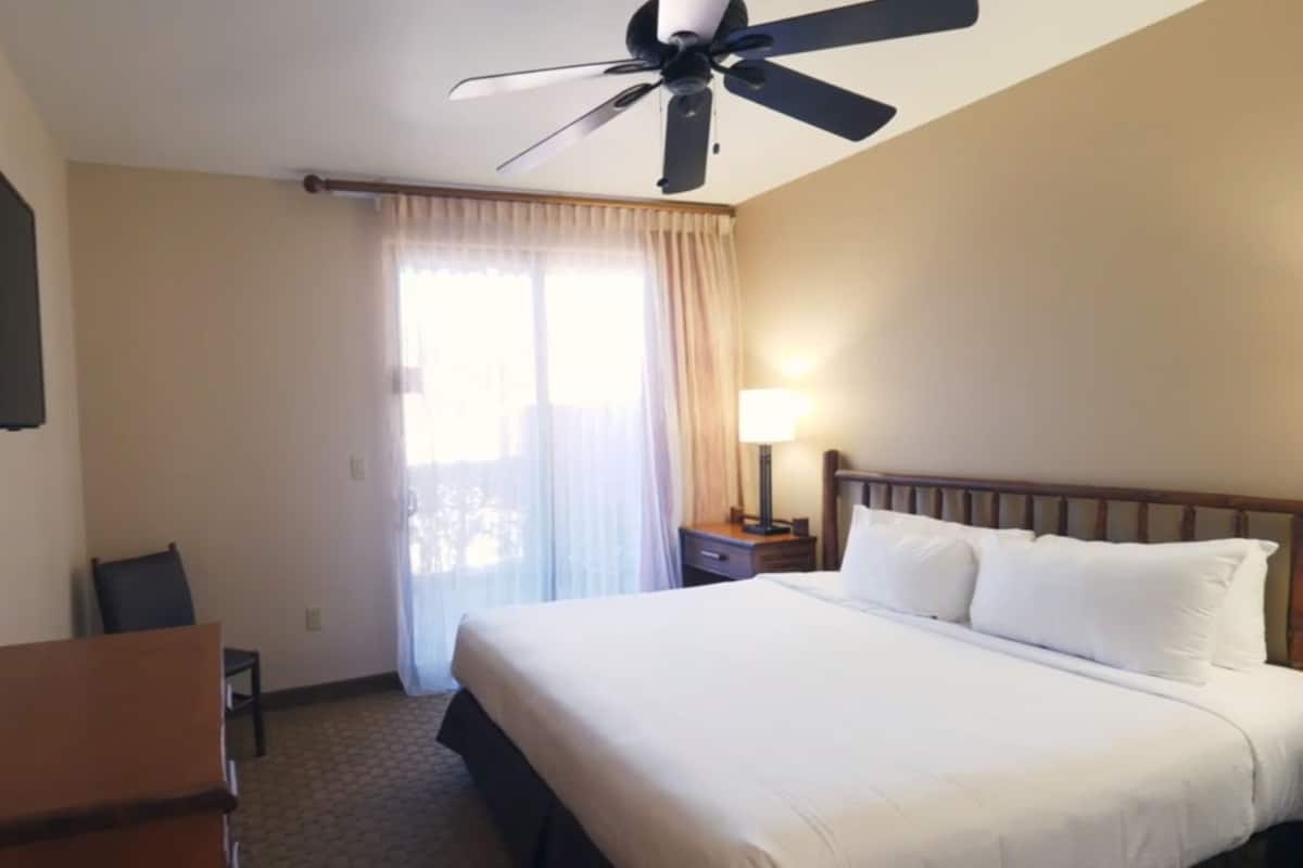 Standard Suite, 1 Bedroom | In-room safe, desk, blackout drapes, iron/ironing board