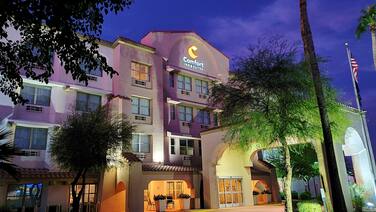Comfort Inn & Suites Tempe Phoenix Sky Harbor Airport