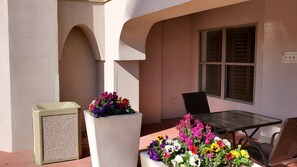 Terrace/patio - Comfort Inn & Suites Tempe Phoenix Sky Harbor Airport (Tempe)
