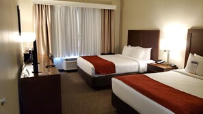 Standard Room, 2 Katil Ratu (Queen), Non Smoking | Peralatan tempat tidur premium, meja, ruang kerja komputer riba 