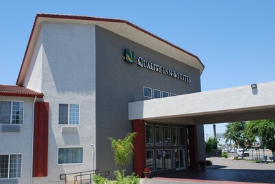 Quality Inn & Suites Fresno Northwest