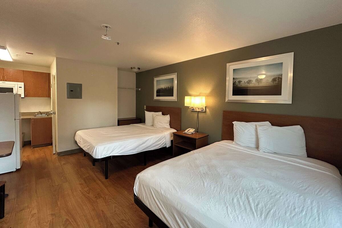 Wi-Fi gratuit, draps fournis