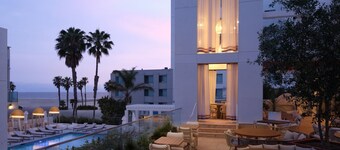 Sandbourne Santa Monica, Autograph Collection