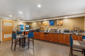 Desayuno buffet incluido todos los días
