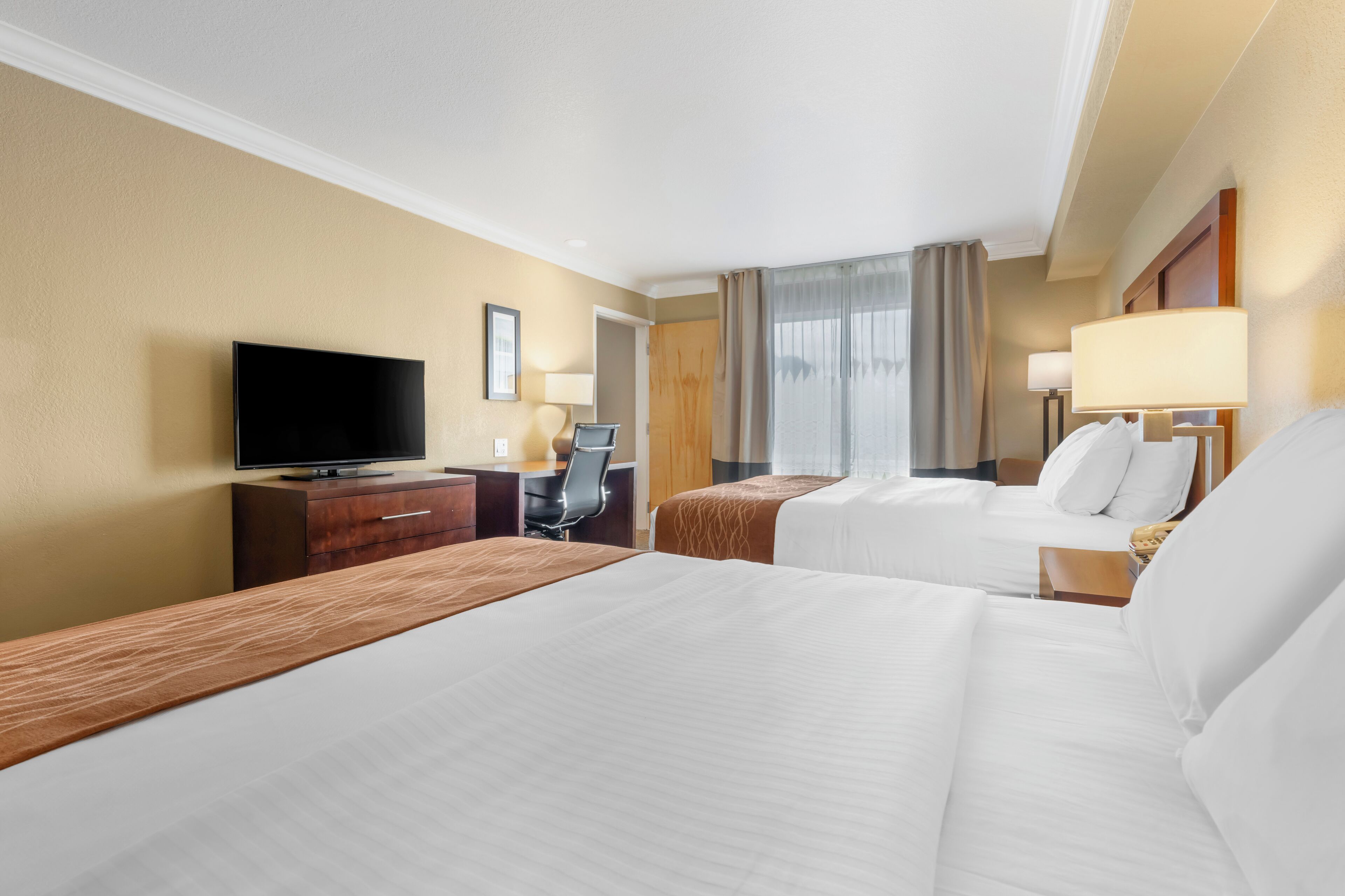 Standard Room, 2 Queen Beds, Non Smoking