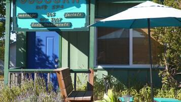 Body treatments, Swedish massages, facials, massage/treatment rooms