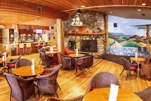 Bar (in der Unterkunft)
