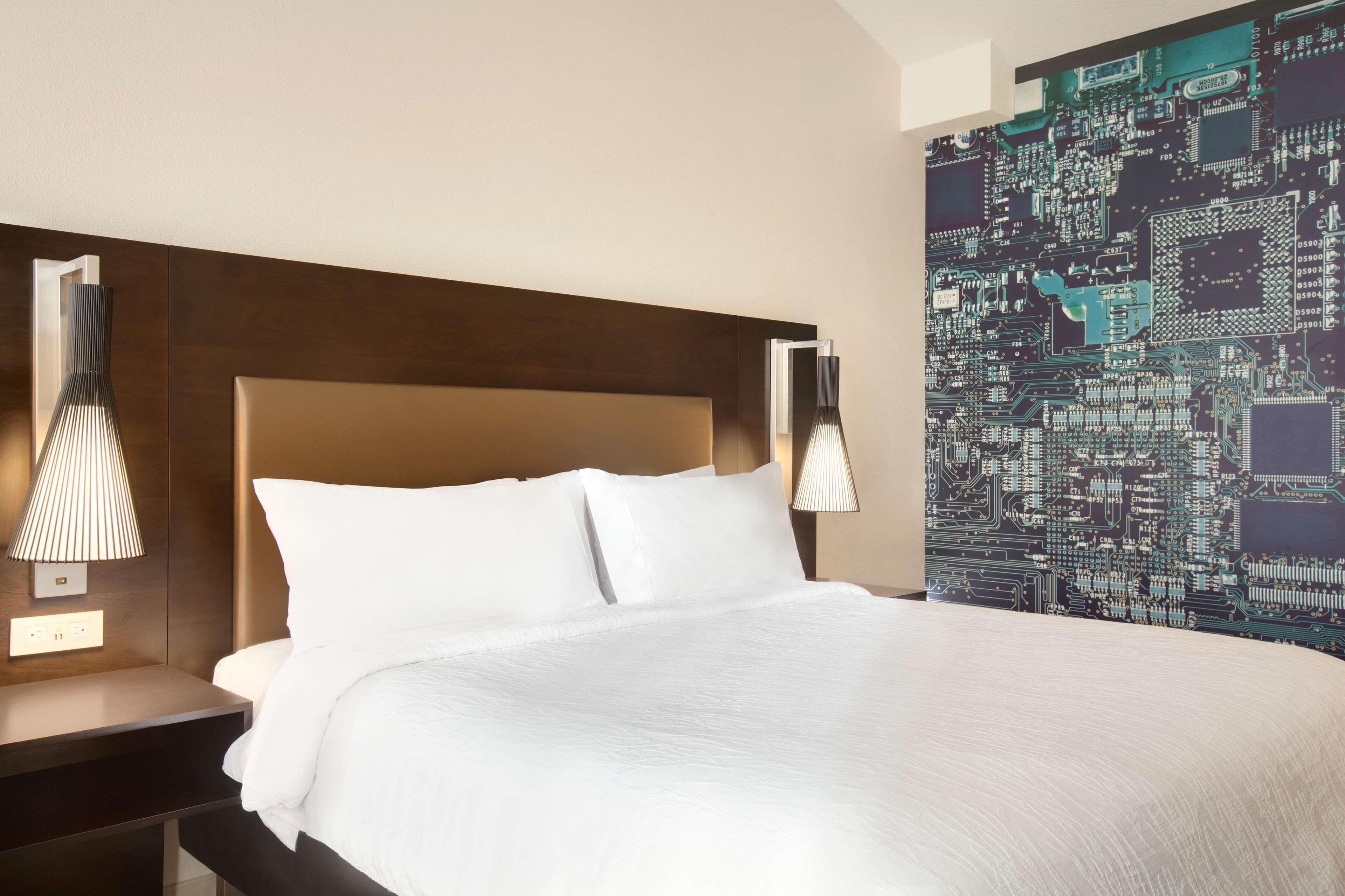 premium bedding, in-room safe, laptop workspace, iron/ironing board