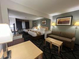 Suite, 1 Bedroom, Non Smoking (2 Queen Beds) | In-room safe, desk, blackout drapes, soundproofing