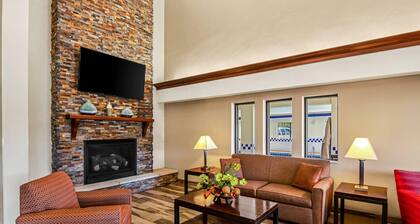 Quality Inn & Suites Vail Valley