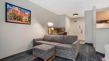 Suite, 1 Queen Bed with Sofa bed, Non Smoking | Individually furnished, desk, laptop workspace, iron/ironing board