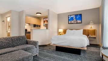 Suite, 1 Queen Bed with Sofa bed, Non Smoking | Individually furnished, desk, laptop workspace, iron/ironing board