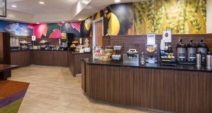 Fairfield Inn & Suites by Marriott St Petersburg Clearwater