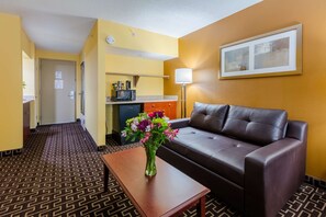 Suite, 1 King Bed, Non Smoking, Jetted Tub (with Sofabed) | Desk, laptop workspace, iron/ironing board, free WiFi