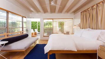 Room, Terrace (Bath, Extra Large) | Egyptian cotton sheets, premium bedding, down duvets, minibar