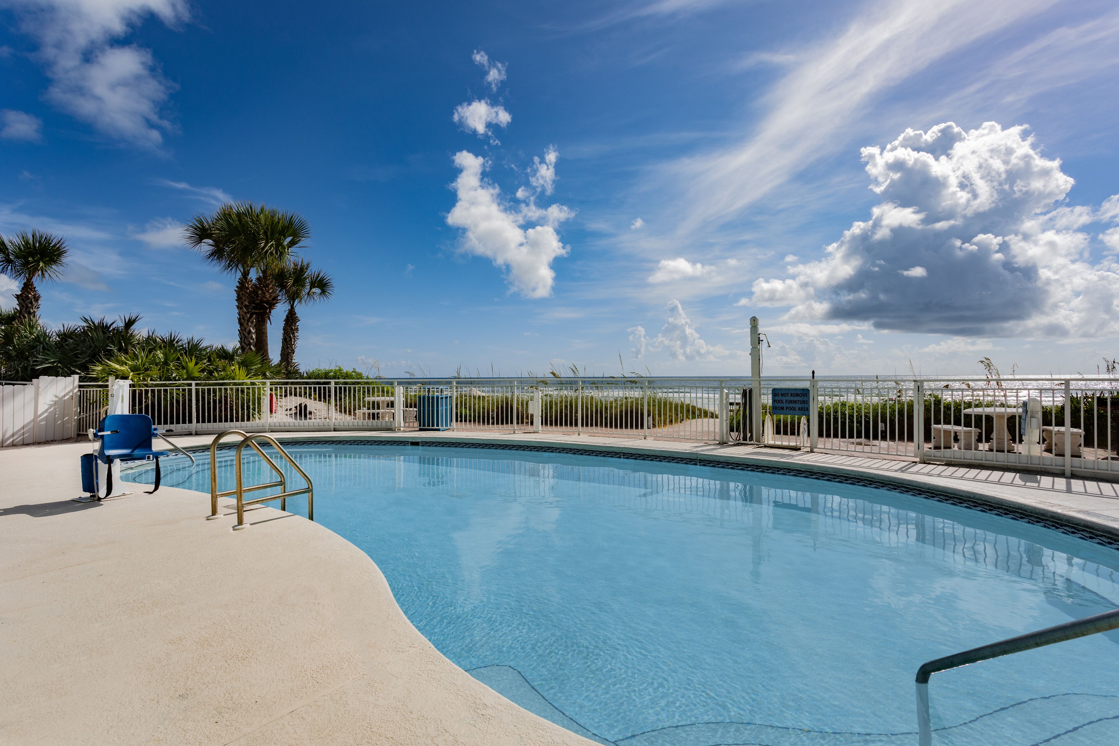 Coconut Palms Beach Resort II, an Ascend Collection Hotel, New Smyrna Beach:  Hotel Reviews, Rooms & Prices | Hotels.com