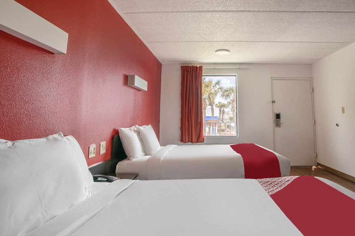 Desk, iron/ironing board, free WiFi, bed sheets