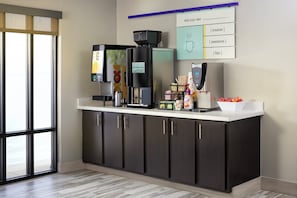 Desayuno continental incluido todos los días