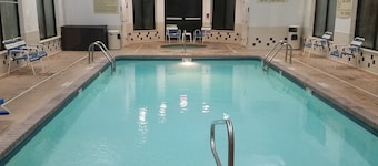 Hampton Inn & Suites Kansas City-Merriam