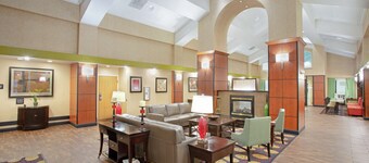 Hampton Inn & Suites Kansas City-Merriam