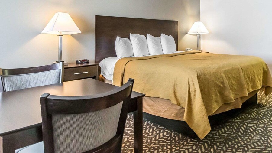 Quality Inn & Suites University/Airport