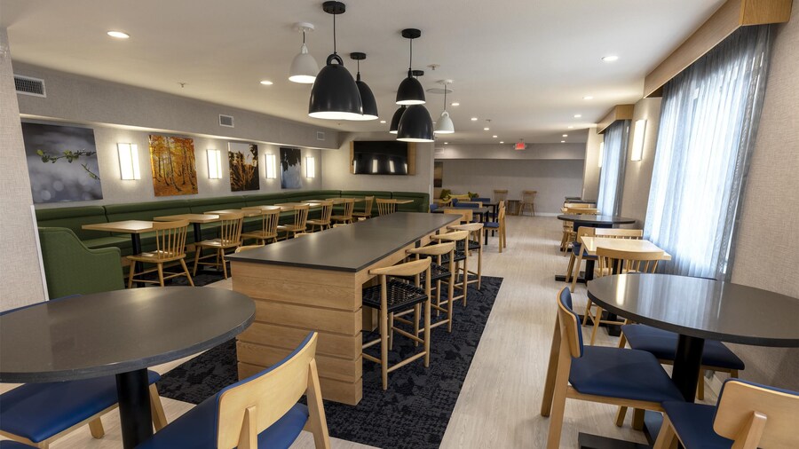 Sonesta ES Suites Lafayette Airport