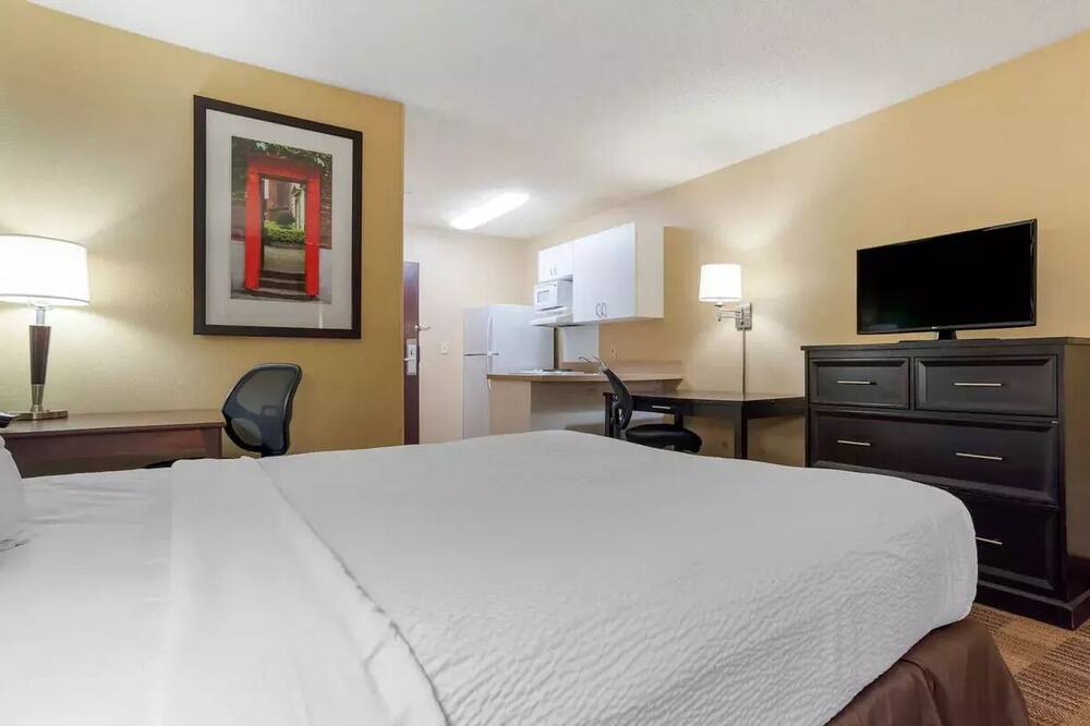 Sonesta Simply Suites Lafayette Airport
