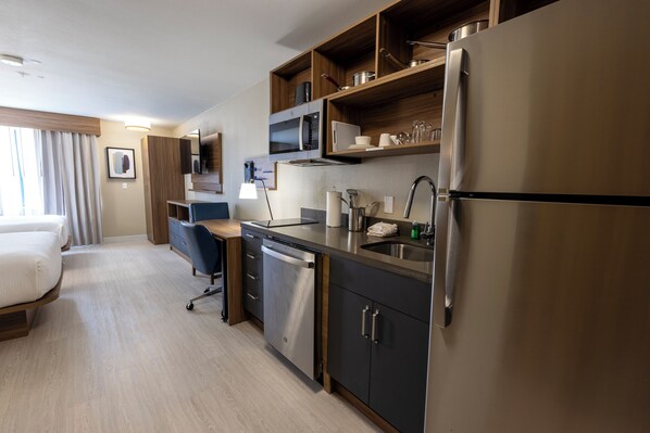 Desk, blackout curtains, iron/ironing board, free WiFi