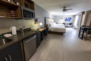Desk, blackout drapes, iron/ironing board, free WiFi