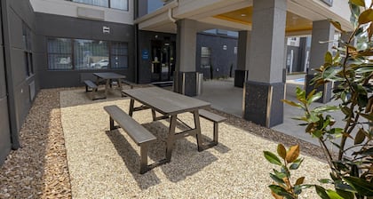 Sonesta ES Suites Lafayette Airport
