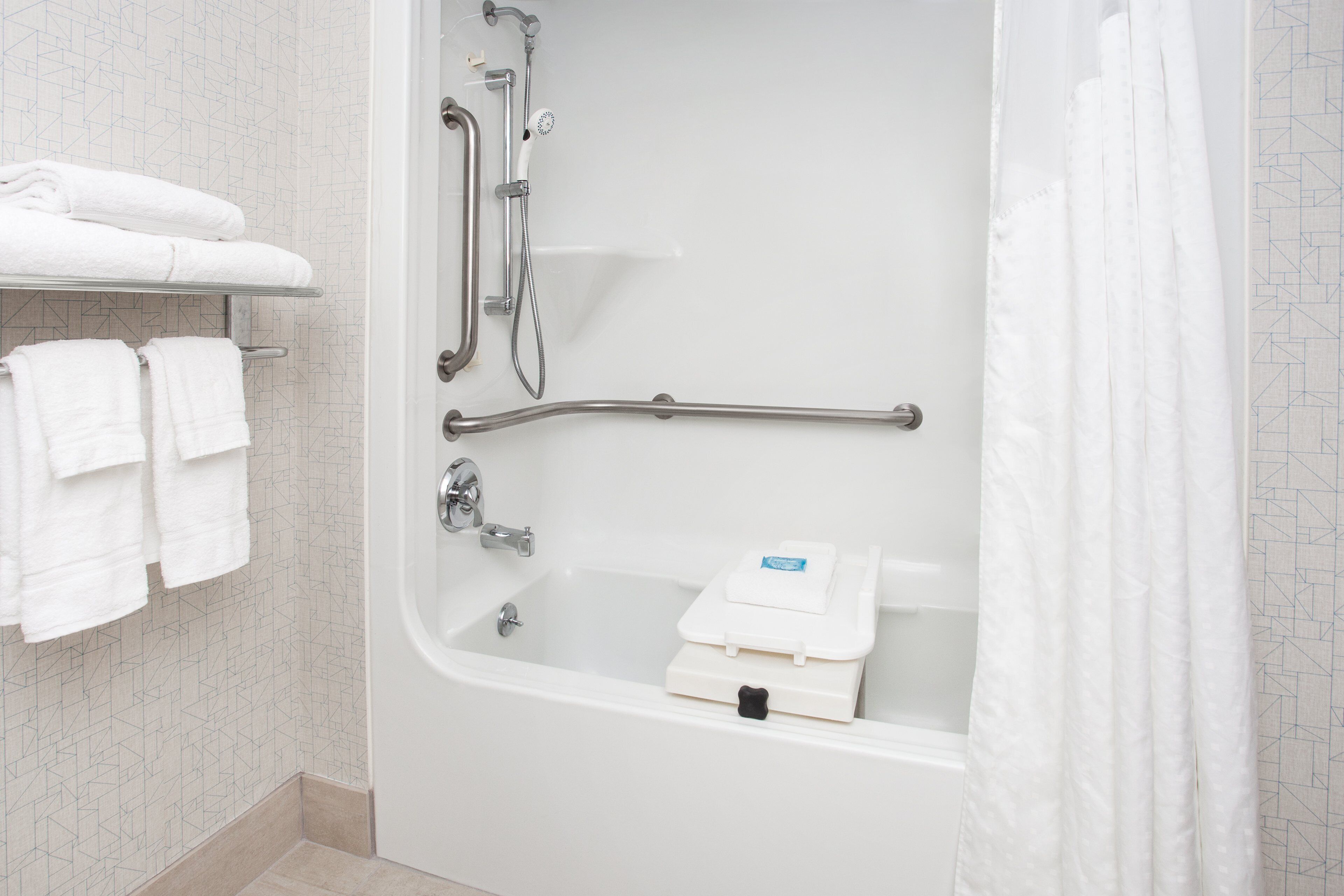 suite, 1 king bed with sofa bed, accessible bathtub (communications) | 1 bedroom, in-room safe, desk, iron/ironing board