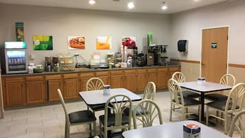 Petit déjeuner continental compris tous les jours