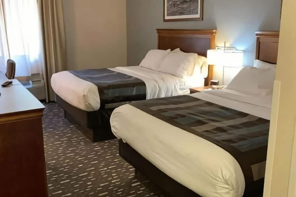 1 dormitorio, escritorio, espacio para trabajar con un portátil