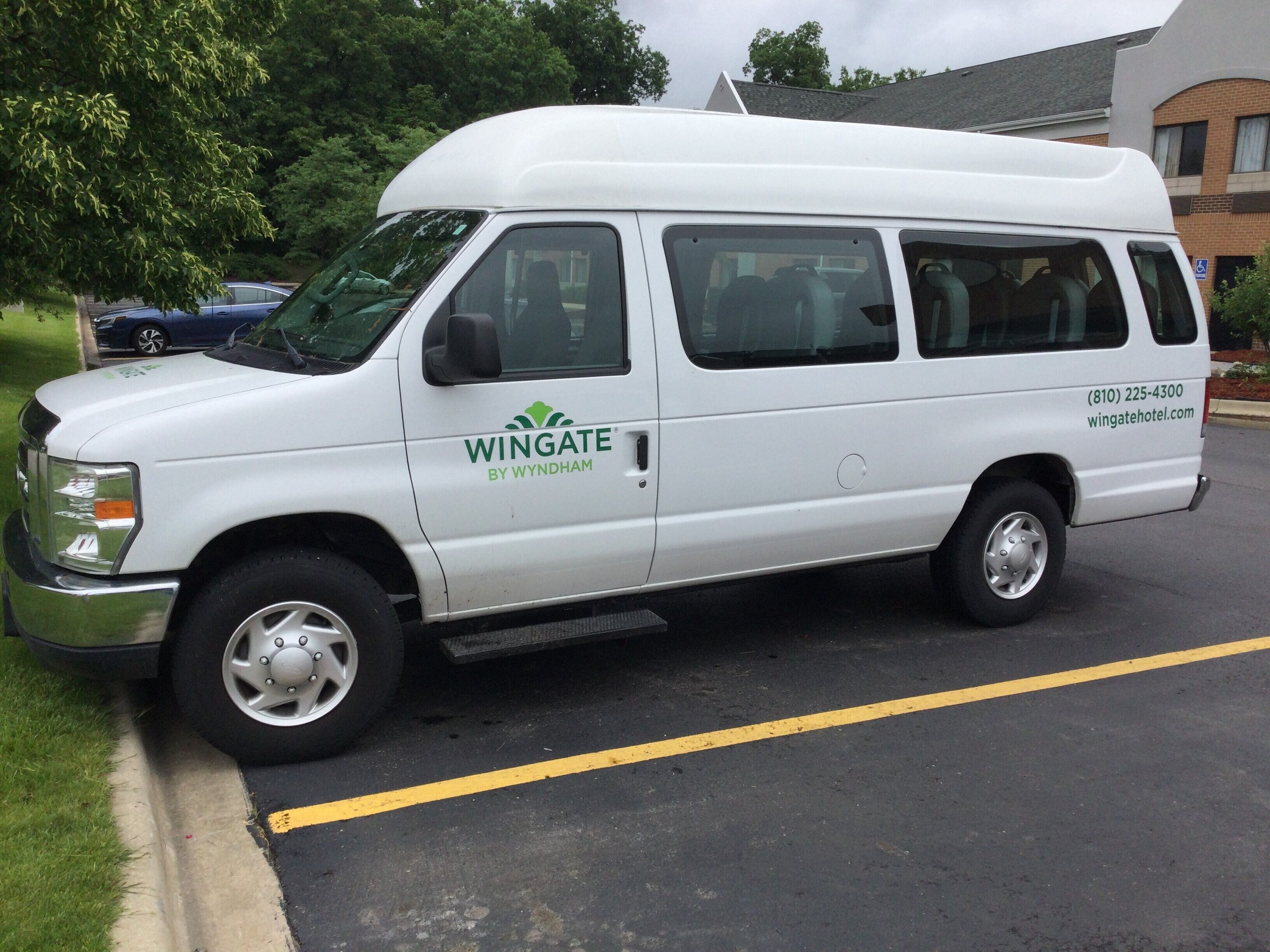 shopping centre shuttle