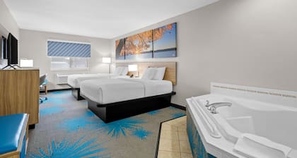 Days Inn by Wyndham Imlay City