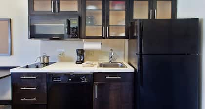 Sonesta Simply Suites Somerset