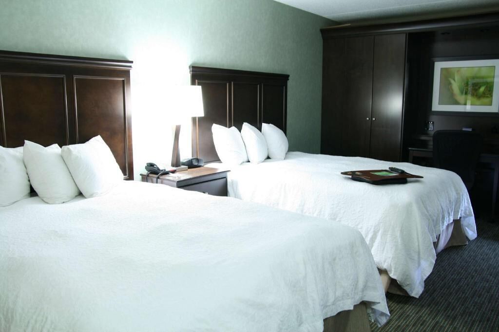 In-room safe, desk, laptop workspace, iron/ironing board