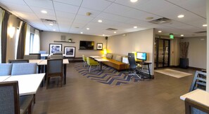 Restaurant - Hampton Inn Ridgefield Park (Ridgefield Park)