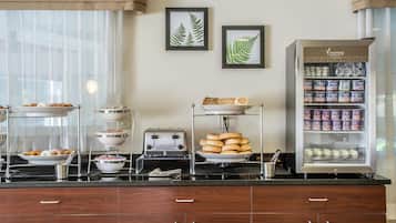 Free daily buffet breakfast
