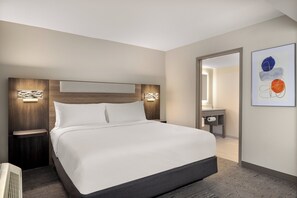 In-room safe, desk, iron/ironing board, free cribs/infant beds
