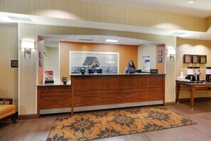 Reception - Hampton Inn & Suites Mooresville/Lake Norman (Mooresville)