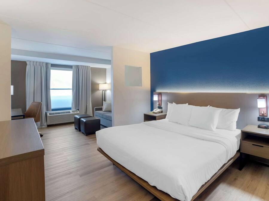 Desk, blackout drapes, iron/ironing board, free cribs/infant beds