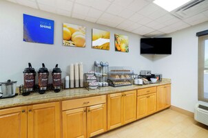 Free daily full breakfast